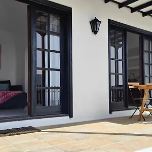 https://casa-julia-3.in-canary-islands.com