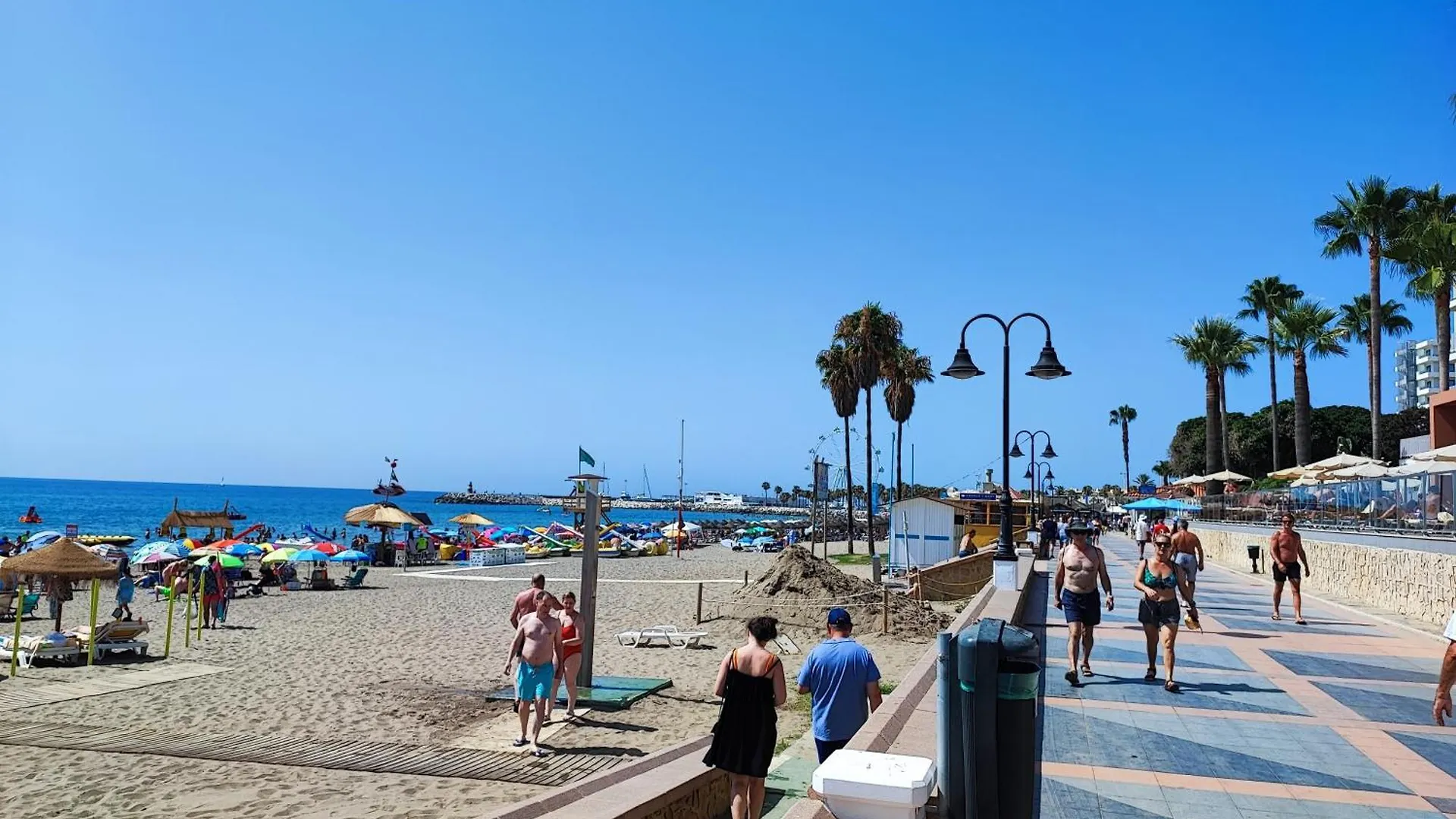 Apartamento 150 Metros De La Playa Torremolinos 0*,  España